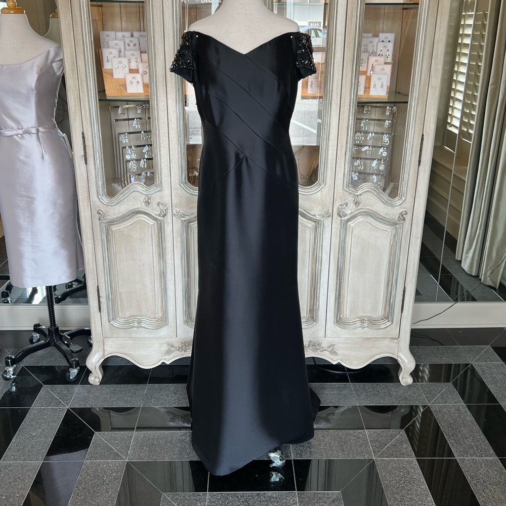Frascara Gown